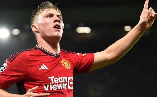 霍伊伦闪耀意甲：那不勒斯新锋霸的崛起与转会风云