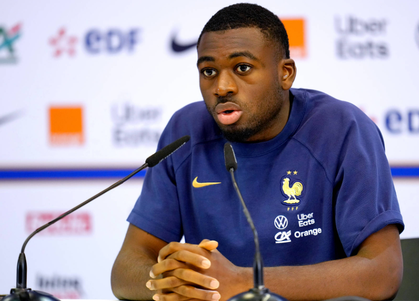 韦斯利·福法纳：节日期谈信仰、家庭与足球的独特魅力