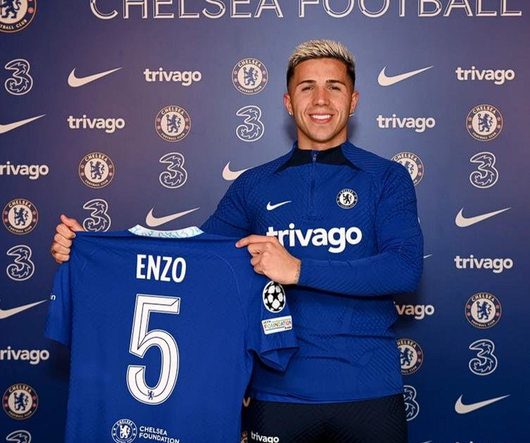 恩佐、罗德里转会皇马传闻：众记者各抒己见